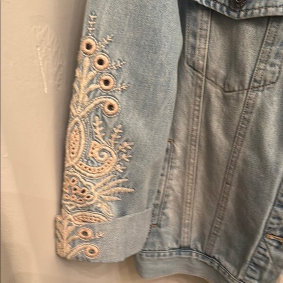 Johnny Was Blue Lace Jean Jacket - Picture 4 of 12